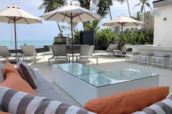6 bedrooms luxury Villa