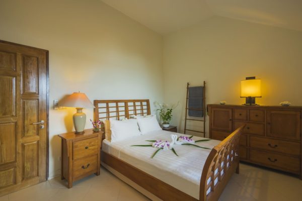 6 bedroom Beachfront Luxury Villa