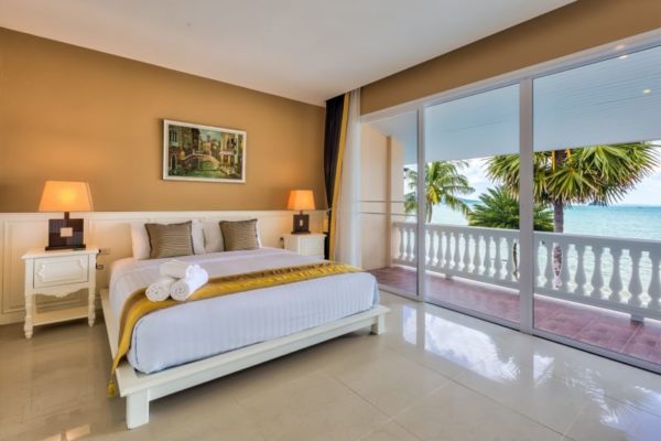 9 Bedroom Beachfront Pool Villa