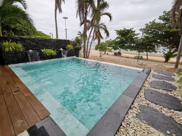 6 Bedroom Beach Front Pool Villa