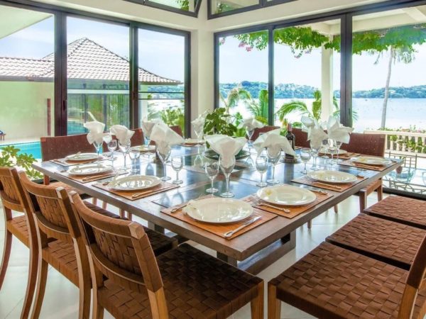 6 bedroom Beachfront Luxury Villa