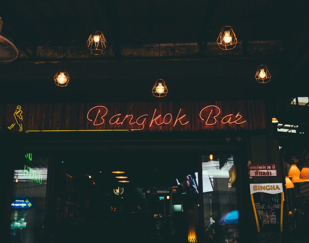 Bangkok - Time for Ping-pong show, kiki